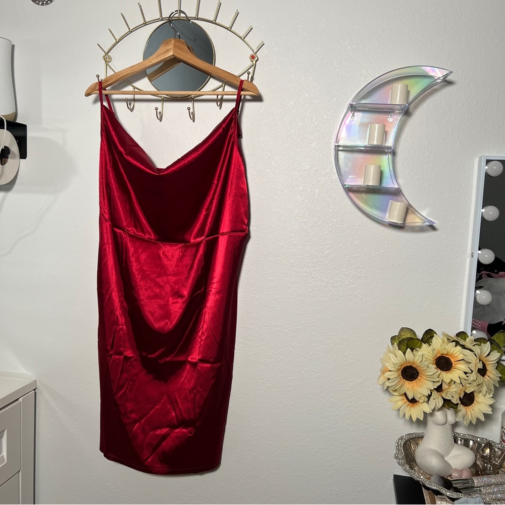 SHEIN Red Backless Satin Dress